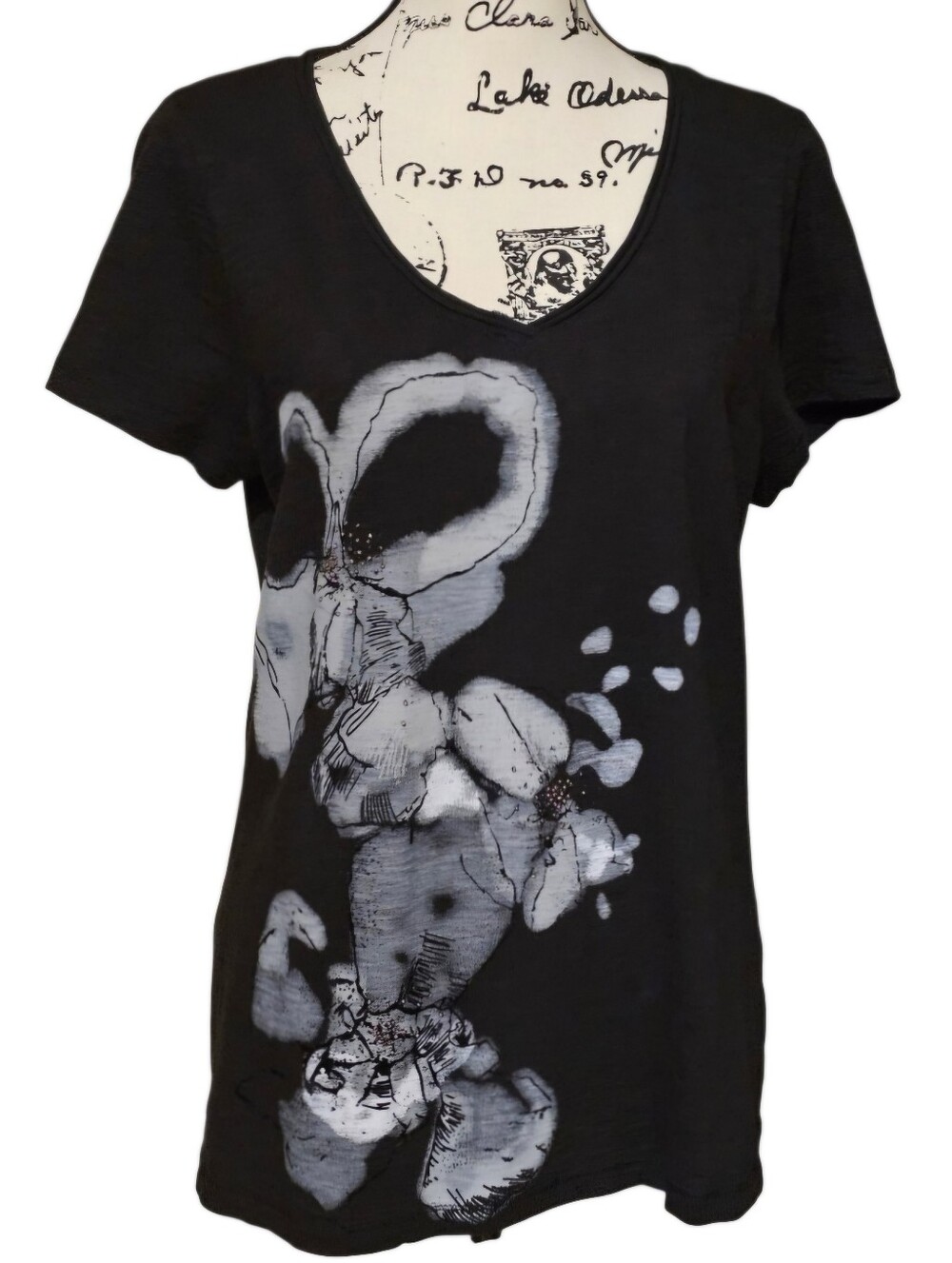 St. John's Bay Black Short Sleeve V-Neck Tee with White Abstract Floral Graphic